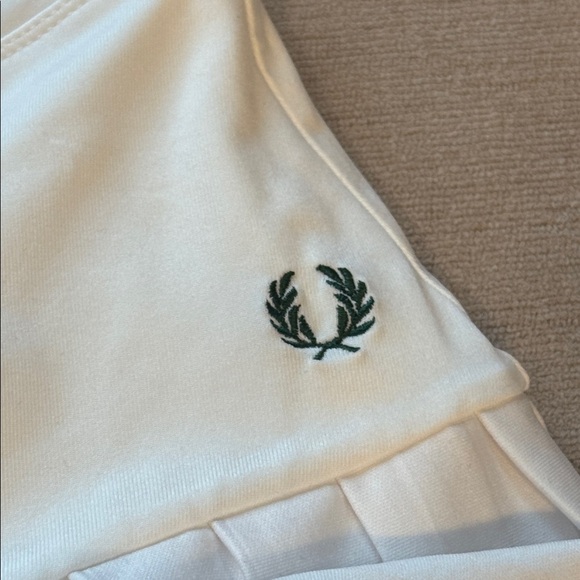Fred Perry Pleated Tennis Skort - Picture 3 of 10
